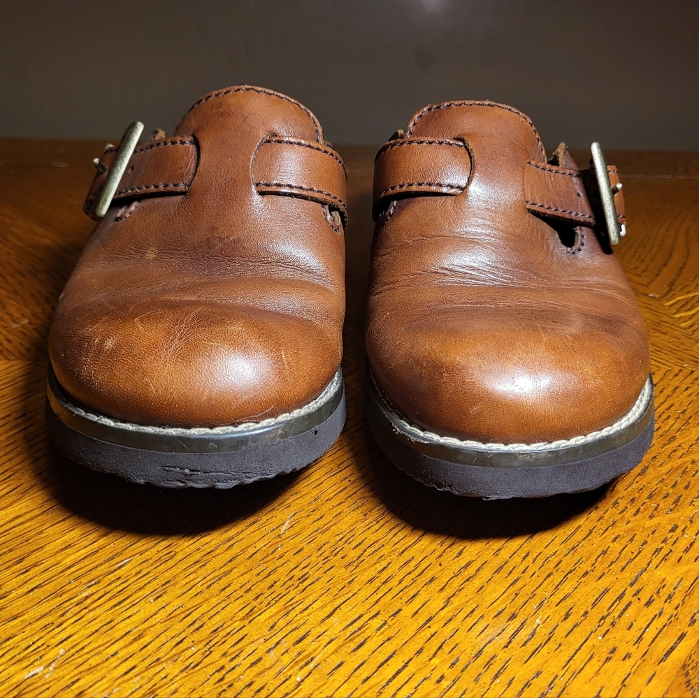 EARTH SHOE Vintage Leather Clogs With Decorative Buckle Women's Sz 7½ EUC - Picture 4 of 10